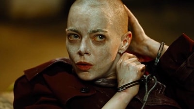 The first look at the official trailer of Bugonia, directed by Yorgos Lanthimos, revealed Emma Stone's hair transformation. A scene from the film, which recently premiered at the Venice Film Festival 2025, shows abductors shaving Stone's character's head in the back of a car - and it is all real! The first look at the official trailer of Bugonia, directed by Yorgos Lanthimos, revealed Emma Stone's hair transformation. A scene from the film, which recently premiered at the Venice Film Festival 2025, shows abductors shaving Stone's character's head in the back of a car - and it is all real!