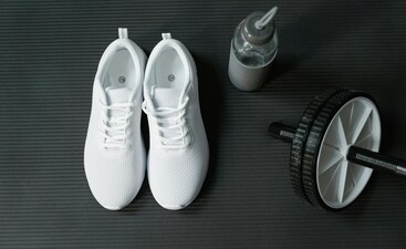 Gym and training shoes for women: Top 8 picks where style meets performance (Pexels) Gym and training shoes for women: Top 8 picks where style meets performance (Pexels)