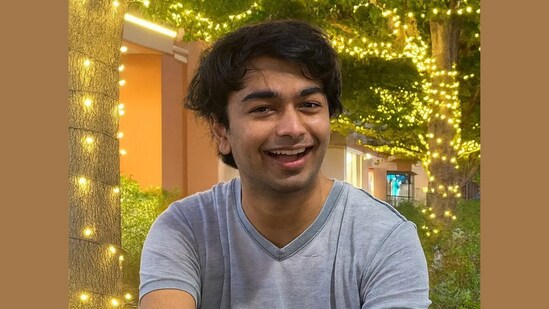 Manoj Tumu, a 23-year-old machine learning engineer at Meta, shares advice on breaking into AI careers after securing a $400,000 job offer. (Manoj Tumu/ Business Insider)