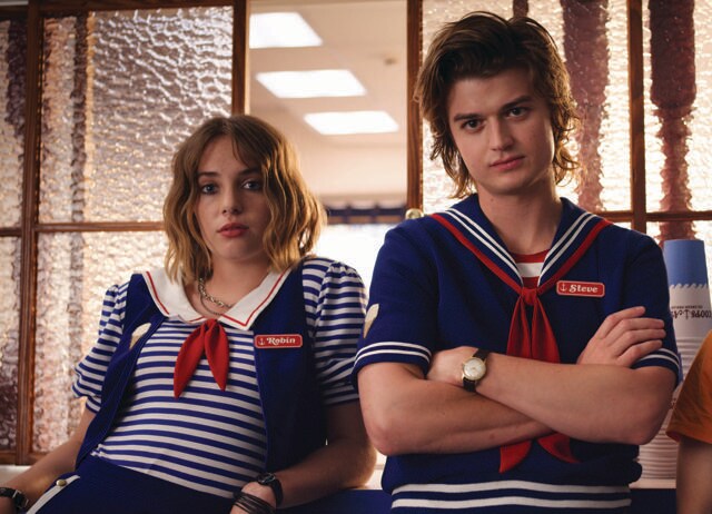 In Stranger Things, Steve and Robin did love each other. It just wasn’t romantic. In Stranger Things, Steve and Robin did love each other. It just wasn’t romantic.