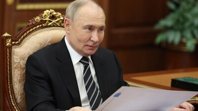 Russia and China jointly opposed "discriminatory" sanctions in global trade (AP) Russia and China jointly opposed "discriminatory" sanctions in global trade (AP)