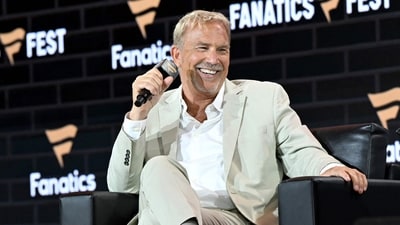 Kevin Costner, after his divorce from Christine Baumgartner, is dating again. He has been seen with Kelley Noonan Gores. (Getty Images via AFP) Kevin Costner, after his divorce from Christine Baumgartner, is dating again. He has been seen with Kelley Noonan Gores. (Getty Images via AFP)