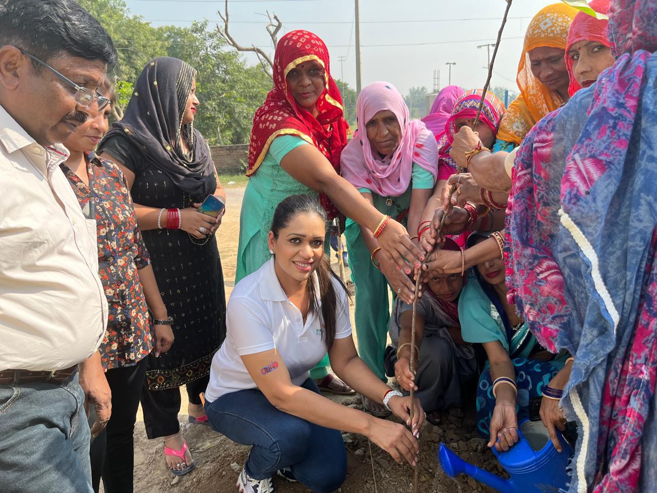 With a reach spanning 22 states, 3 union territories, 85 districts, and over 871 villages, the Foundation has impacted over 4.8 million lives.