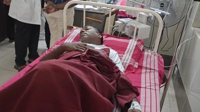 Congress MP Sasikant Senthil shifted to Rajiv Gandhi Government General Hospital in Chennai after falling ill during his hunger strike. (X-@s_kanth) Congress MP Sasikant Senthil shifted to Rajiv Gandhi Government General Hospital in Chennai after falling ill during his hunger strike. (X-@s_kanth)