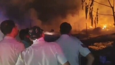 Smoke rising from the jhuggi cluster led to residents alerting the police and fire control room. (X/ @PTI_News) Smoke rising from the jhuggi cluster led to residents alerting the police and fire control room. (X/ @PTI_News)