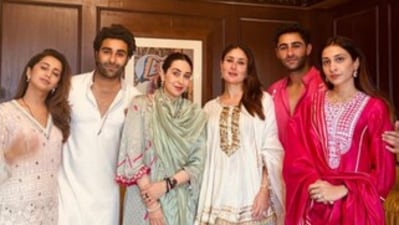 Kareena Kapoor shared pictures from the Ganesh Chaturthi celebrations. Kareena Kapoor shared pictures from the Ganesh Chaturthi celebrations.