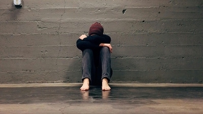 A shocking DNA revelation in China showed both sons of a father were not biologically his, leading to court disputes. (Representational image/Unsplash) A shocking DNA revelation in China showed both sons of a father were not biologically his, leading to court disputes. (Representational image/Unsplash)
