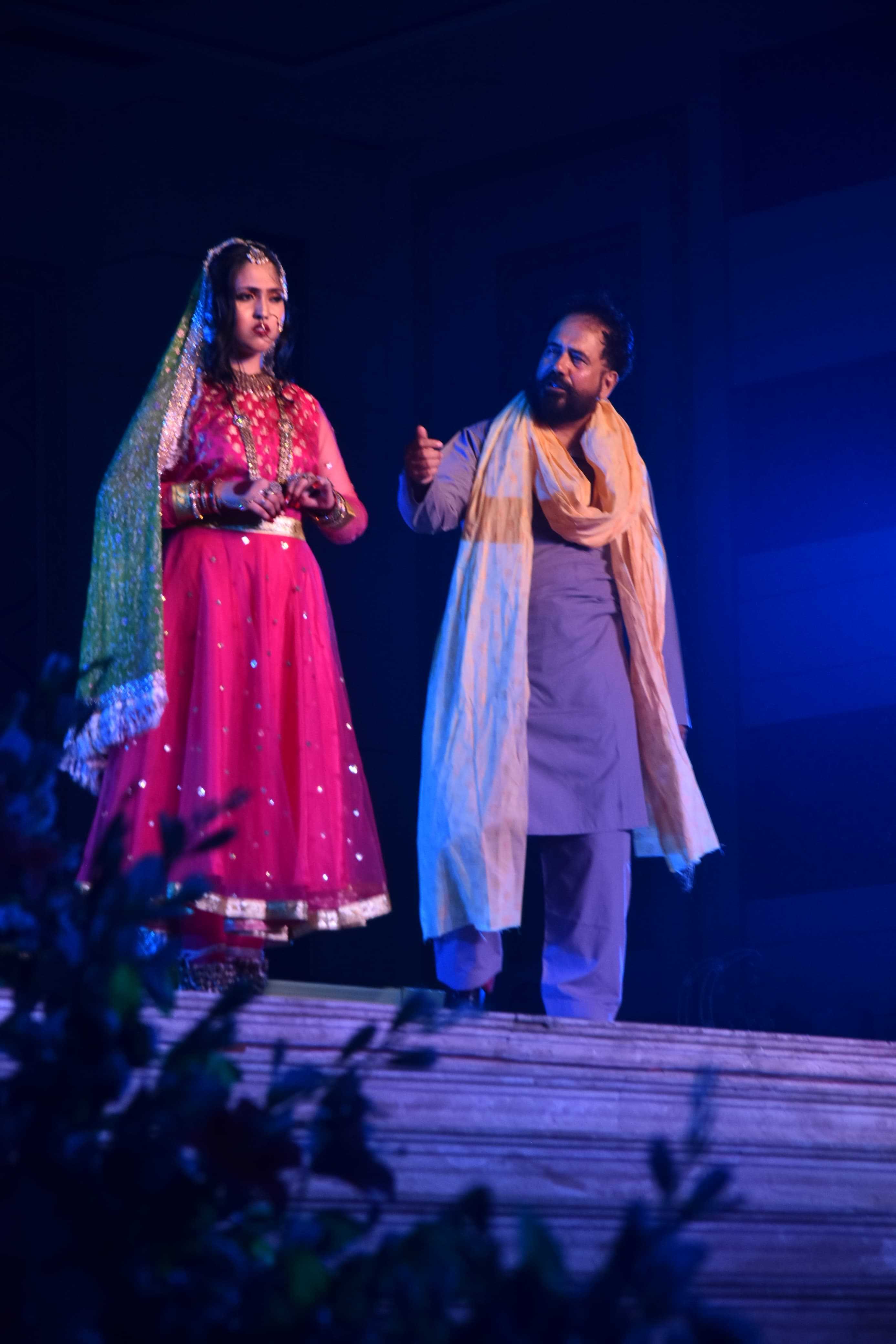 Prabhati Pandey and Wamiq Khan during the play Umrao Jaan Prabhati Pandey and Wamiq Khan during the play Umrao Jaan