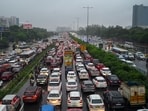 Gurugram, India-September 01, 2025: Traffic congestion at Delhi-Gurugram expressway during the heavy rain near Signature Tower flyover , in Gurugram, India, on Monday, 01 September 2025.(Photo by Parveen Kumar/Hindustan Times) Gurugram, India-September 01, 2025: Traffic congestion at Delhi-Gurugram expressway during the heavy rain near Signature Tower flyover , in Gurugram, India, on Monday, 01 September 2025.(Photo by Parveen Kumar/Hindustan Times)