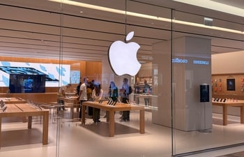 Apple Hebbal Store is located in Phoenix Mall of Asia. (Shaurya Sharma - HT)