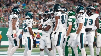 The Philadelphia Eagles want to become the first back-to-back winners in the division. (Reuters)