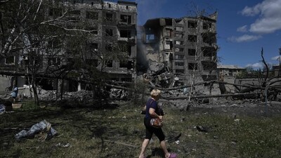 Ukraine's children start new school year in underground classrooms to avoid Russian bombs (AFP) Ukraine's children start new school year in underground classrooms to avoid Russian bombs (AFP)