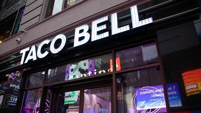 Taco Bell reconsiders AI voice use at drive-thrus (Bloomberg) Taco Bell reconsiders AI voice use at drive-thrus (Bloomberg)