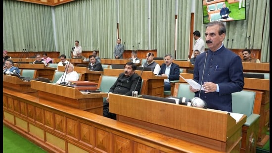 Chief minister Sukhvinder Singh Sukhu on Monday in a statement in the assembly said, “Sixteen pilgrims have died so far during the Manimahesh yatra, including four in Kugti, whose bodies are yet to be extracted owing to the inclement weather. (HT Photo)