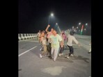 RJD leader Tejashwi Yadav is seen dancing with youngsters on Patna’s Marine Drive.