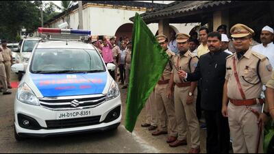 Dhanbad,Jharkhand,INDIA, August 16: Deputy Commissioner A Dodde flag off Interceptor Vehicle at police line in Dhanbad on Wednesday .16,2018-(Photo Chandan Paul-Hindustan Times) Reprt:Subash Mishra Dhanbad,Jharkhand,INDIA, August 16: Deputy Commissioner A Dodde flag off Interceptor Vehicle at police line in Dhanbad on Wednesday .16,2018-(Photo Chandan Paul-Hindustan Times) Reprt:Subash Mishra