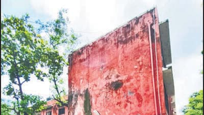 The BMC issued a notice in June directing the Tagore Nagar school to vacate so the building can be demolished and rebuilt. The BMC issued a notice in June directing the Tagore Nagar school to vacate so the building can be demolished and rebuilt.