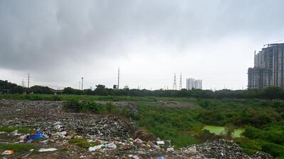 The authority’s urban town planning department has checked the land use of this plot, and as the land use is commercial land these outlets can be relocated to this new destination, said officials. (Sunil Ghosh/HT Photo) The authority’s urban town planning department has checked the land use of this plot, and as the land use is commercial land these outlets can be relocated to this new destination, said officials. (Sunil Ghosh/HT Photo)