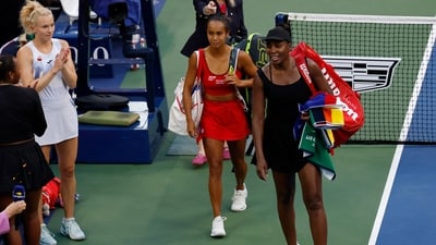 Venus Williams (USA) (R) and partner Leylah Fernandez (CAN) (L) leave the court after their match against Katerina Siniakova (CZE) and Taylor Townsend (USA) (IMAGN IMAGES via Reuters Connect)