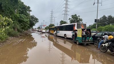 Waterlogged Golf Course Extension Road in Gurugram on Monday. (Parveen Kumar/HT) Waterlogged Golf Course Extension Road in Gurugram on Monday. (Parveen Kumar/HT)