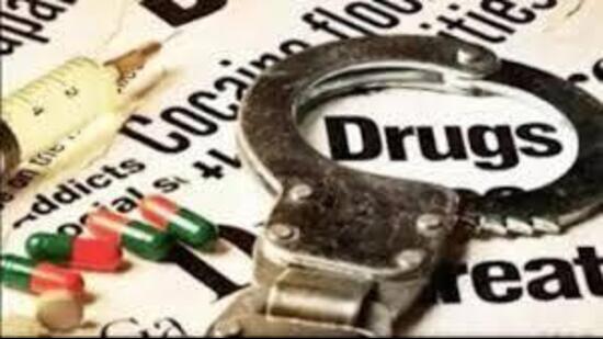 Punjab Police carried out raids at 359 locations on Tuesday, resulting in the arrest of 95 drug smugglers and registration of 64 FIRs across the state. (HT File)