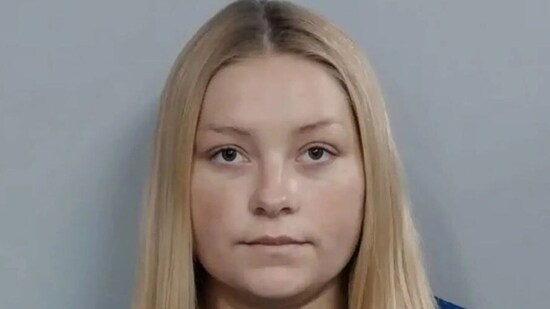 Who is Laken Snelling? University of Kentucky student arrested after cops find her newborn baby dead inside trash bag (Fayette County Detention Center)