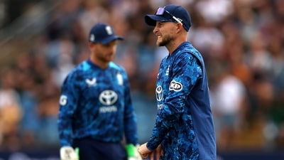 Joe Root and Jos Buttler look downbeat during England's loss vs South Africa. (Action Images via Reuters)