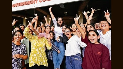 Independent candidate Shreeyal Chauhan lifted by her peers after she was elected the council president of PGGCG-11 in Chandigarh on Wednesday. (Ravi Kumar/HT) Independent candidate Shreeyal Chauhan lifted by her peers after she was elected the council president of PGGCG-11 in Chandigarh on Wednesday. (Ravi Kumar/HT)