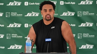 New York Jets star Alijah Vera-Tucker was recently made captain by his teammates. (AP)