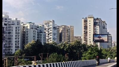 Residential high-rise apartments near the Summit building at Gomti Nagar’s Vibhuti Khand in Lucknow. (Deepak Gupta/HT Photo)