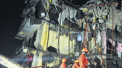 The building collapsed on August 27 morning. (HT Photo)