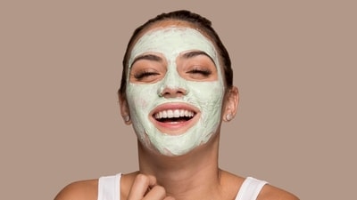 DIY face packs are applied for enhancing natural glow or addressing skin issues. (Freepik) DIY face packs are applied for enhancing natural glow or addressing skin issues. (Freepik)