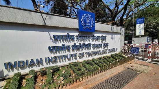 Mumbai, India - February 20, 2023: Posse of policemen deployed outside IIT Bombay after students protest seeking justice for 18-year-old Dalit student Darshan Solanki, who died by suicide on February 12 inside IIT Bombay, in Mumbai, India, on Monday, February 20, 2023. (Praful Gangurde / HT Photo) (HT PHOTO)