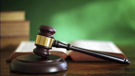 The court noted that the complaint in the current case was lodged in 2007, two years after the last instance of alleged cruelty. (Getty Images/iStockphoto)