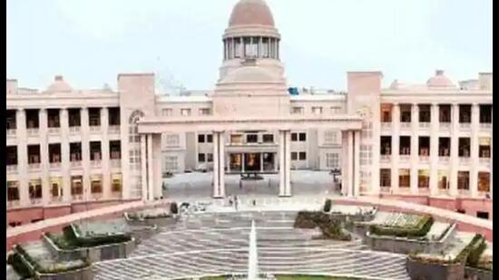 The plea had urged the court to direct the Election Commission of India (ECI) to derecognise political parties that organise caste-centric rallies and sought directives for the central and the state governments to stop cast-based rallies. (File Photo)