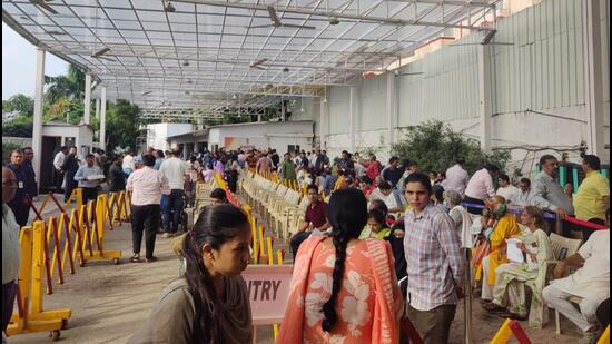Tight security at the venue. (HT)