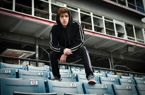 Tracksuits for men to embrace the active lifestyle: Top 8 picks on Myntra fwd (Pexels)