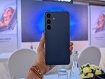 Samsung Galaxy S25 FE 5G first look in Navy Blue colour variant. Samsung Galaxy S25 FE 5G first look in Navy Blue colour variant.