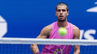 Carlos Alcaraz returns to Jiri Lehecka of Czechia during their Men's Quarterfinal match on Day Ten at USTA Billie Jean King National Tennis Center (Getty Images via AFP) Carlos Alcaraz returns to Jiri Lehecka of Czechia during their Men's Quarterfinal match on Day Ten at USTA Billie Jean King National Tennis Center (Getty Images via AFP)