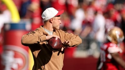 Christian McCaffrey #23 of the San Francisco 49ers suffered a calf injury. (Getty Images via AFP)