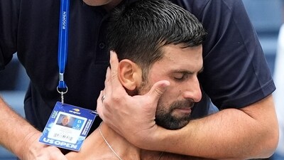 Novak Djokovic got assistance from the trainer after losing the second set against Carlos Alcaraz. Djokovic faced some issue with his shoulder (IMAGN IMAGES via Reuters Connect)