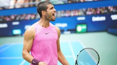 Carlos Alcaraz, who is seeking his sixth career major and second in New York, will play top-ranked Sinner or Canadian 25th seed Felix Auger-Aliassime in Sunday's final. (IMAGN IMAGES via Reuters Connect)