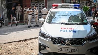 A forensic team was called to the crime scene to collect evidence in the Delhi teen stabbing case. (HT Photo/Representational Image) A forensic team was called to the crime scene to collect evidence in the Delhi teen stabbing case. (HT Photo/Representational Image)