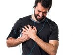 Fit and sporty individuals can suffer heart attacks or sudden cardiac arrests due to various reasons. Here is what to know. (Freepik) Fit and sporty individuals can suffer heart attacks or sudden cardiac arrests due to various reasons. Here is what to know. (Freepik)