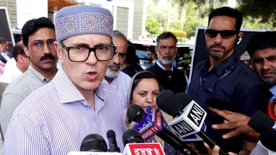 J&K chief minister Omar Abdullah slam national emblem's use in Hazratbal plaque (File Photo) J&K chief minister Omar Abdullah slam national emblem's use in Hazratbal plaque (File Photo)