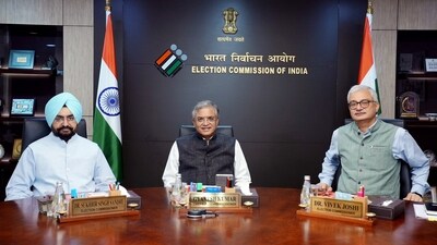 The Election Commission will hold a key meeting on September 10 to review preparedness for this pan-India exercise. (@ECISVEEP X) The Election Commission will hold a key meeting on September 10 to review preparedness for this pan-India exercise. (@ECISVEEP X)