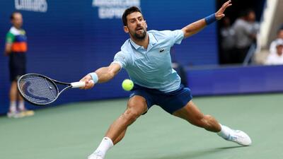 Novak Djokovic plays a forehand against Carlos Alcaraz in the men's semifinal of the US Open on Friday night. (AFP) Novak Djokovic plays a forehand against Carlos Alcaraz in the men's semifinal of the US Open on Friday night. (AFP)