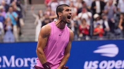 Carlos Alcaraz dominated the match, hitting 42 winners to Jannik Sinner's 21, and dropped just nine points behind his first serve. (AP) Carlos Alcaraz dominated the match, hitting 42 winners to Jannik Sinner's 21, and dropped just nine points behind his first serve. (AP)