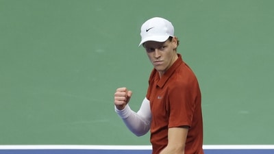 Jannik Sinner's only moment of brilliance came in the second set, when he outplayed Carlos Alcaraz with sheer baseline ball striking. (Getty Images via AFP) Jannik Sinner's only moment of brilliance came in the second set, when he outplayed Carlos Alcaraz with sheer baseline ball striking. (Getty Images via AFP)