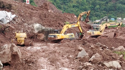 JCB machines clear the debris blocking the Jammu-Srinagar National Highway as restoration work resumes after the weather improves, at Thard, in Udhampur, on Sunday. (ANI) JCB machines clear the debris blocking the Jammu-Srinagar National Highway as restoration work resumes after the weather improves, at Thard, in Udhampur, on Sunday. (ANI)